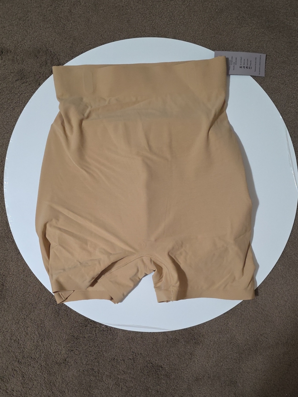 Seamless High-Waist Shaping Shorts in Nude